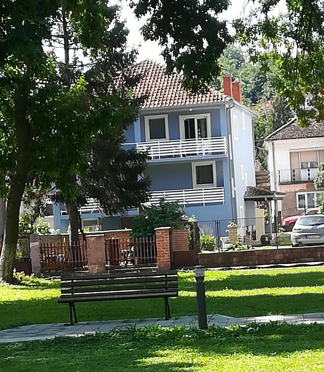Apartman Bogic Galambóc Kültér fotó